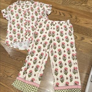 Soma Cool Nights Women's Floral Pajama Set in Pink and Green